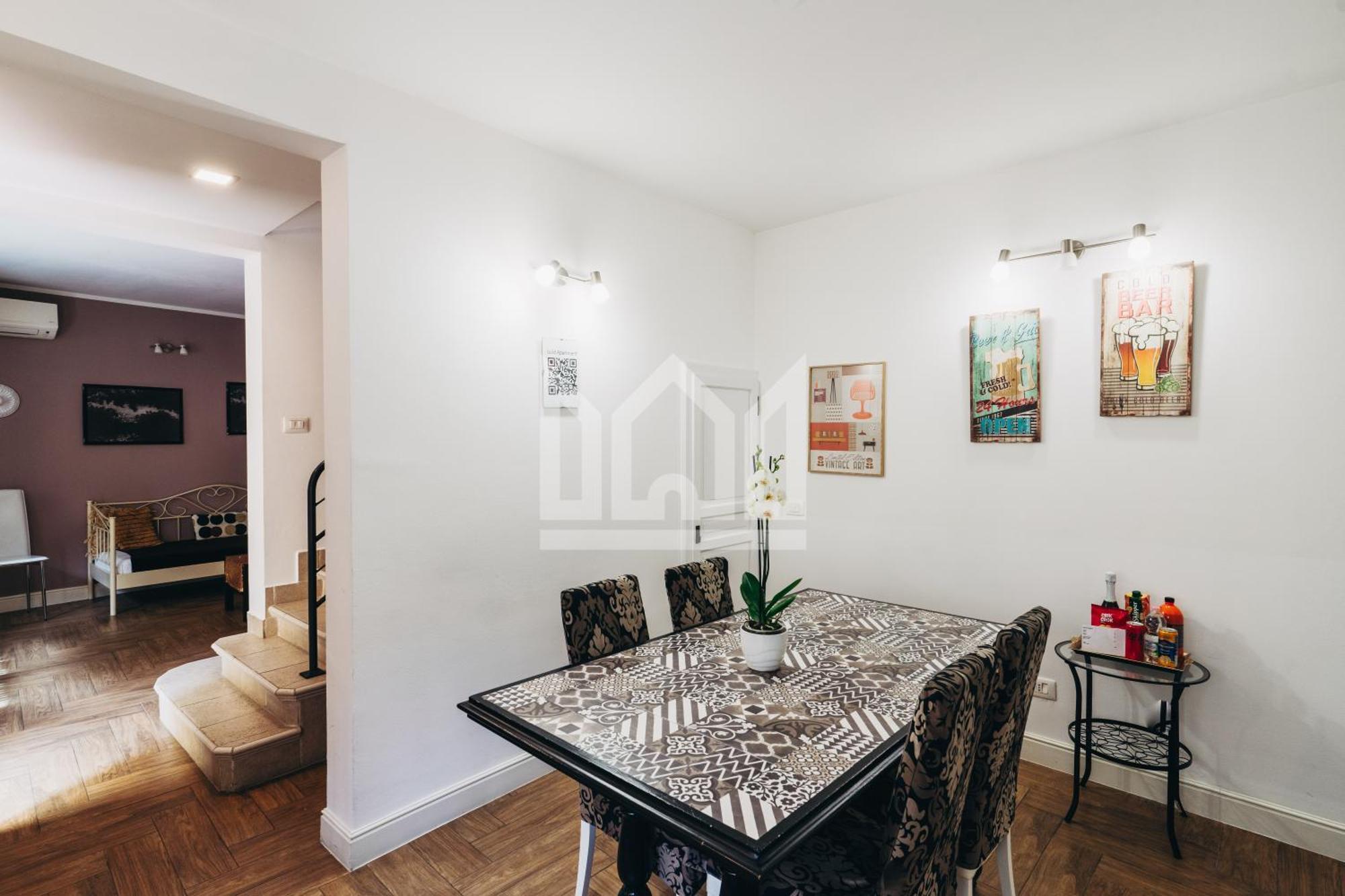 Gold Apartment แฟร์รารา ภายนอก รูปภาพ