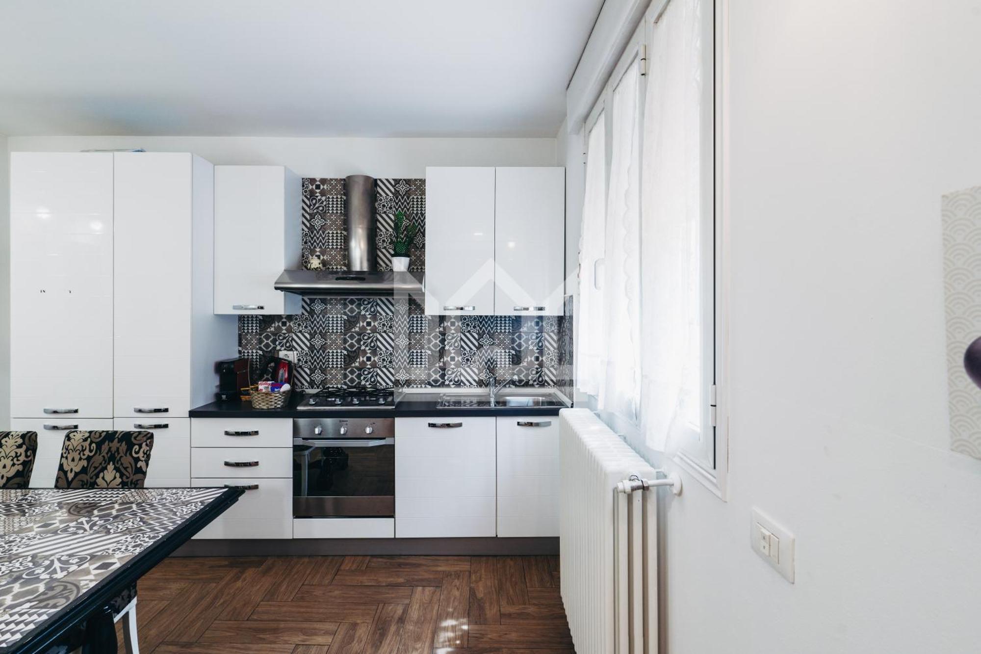 Gold Apartment แฟร์รารา ภายนอก รูปภาพ